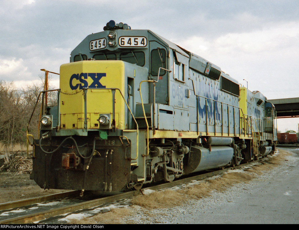 CSX 6454 and CSX 2211